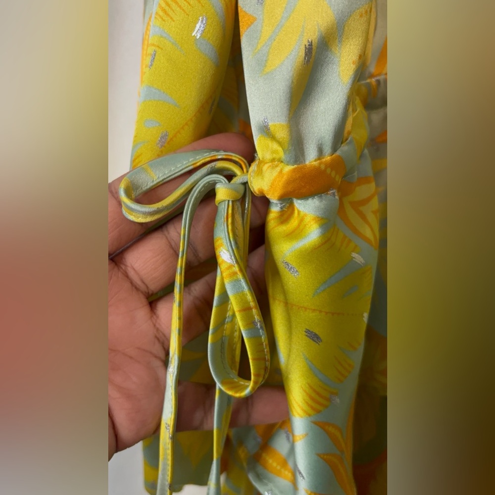 Tropical Print V-Neck Maxi Dress in Yellow & Aqua - Picture 7 of 7